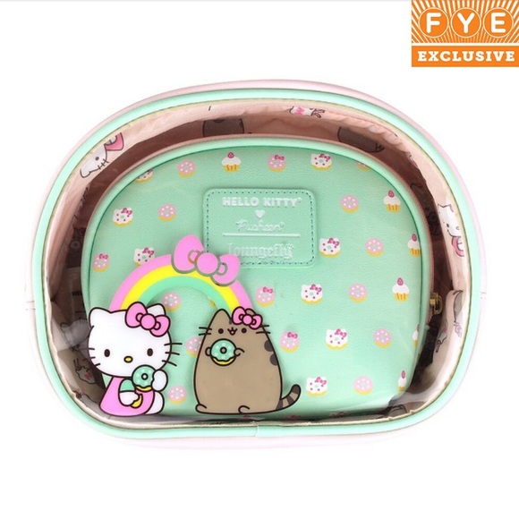 NWT Hello Kitty x Pusheen Loungefly FYE Exclusive Makeup Bags Set - Picture 2 of 6